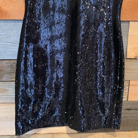 French Connection Refectra Sequin Cap Sleeve Dress - Picture 4 of 16